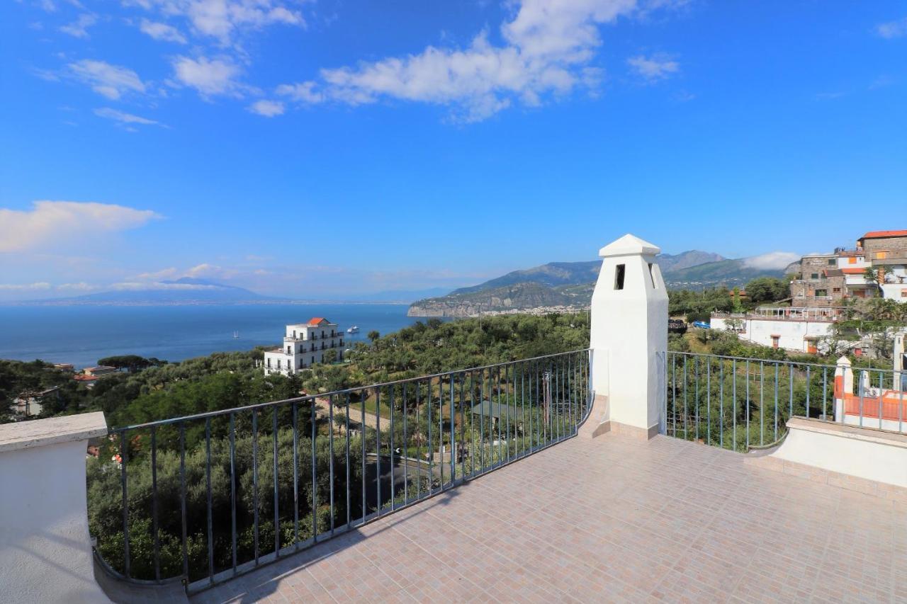 La Casetta Di Emma Sorrento Exterior foto