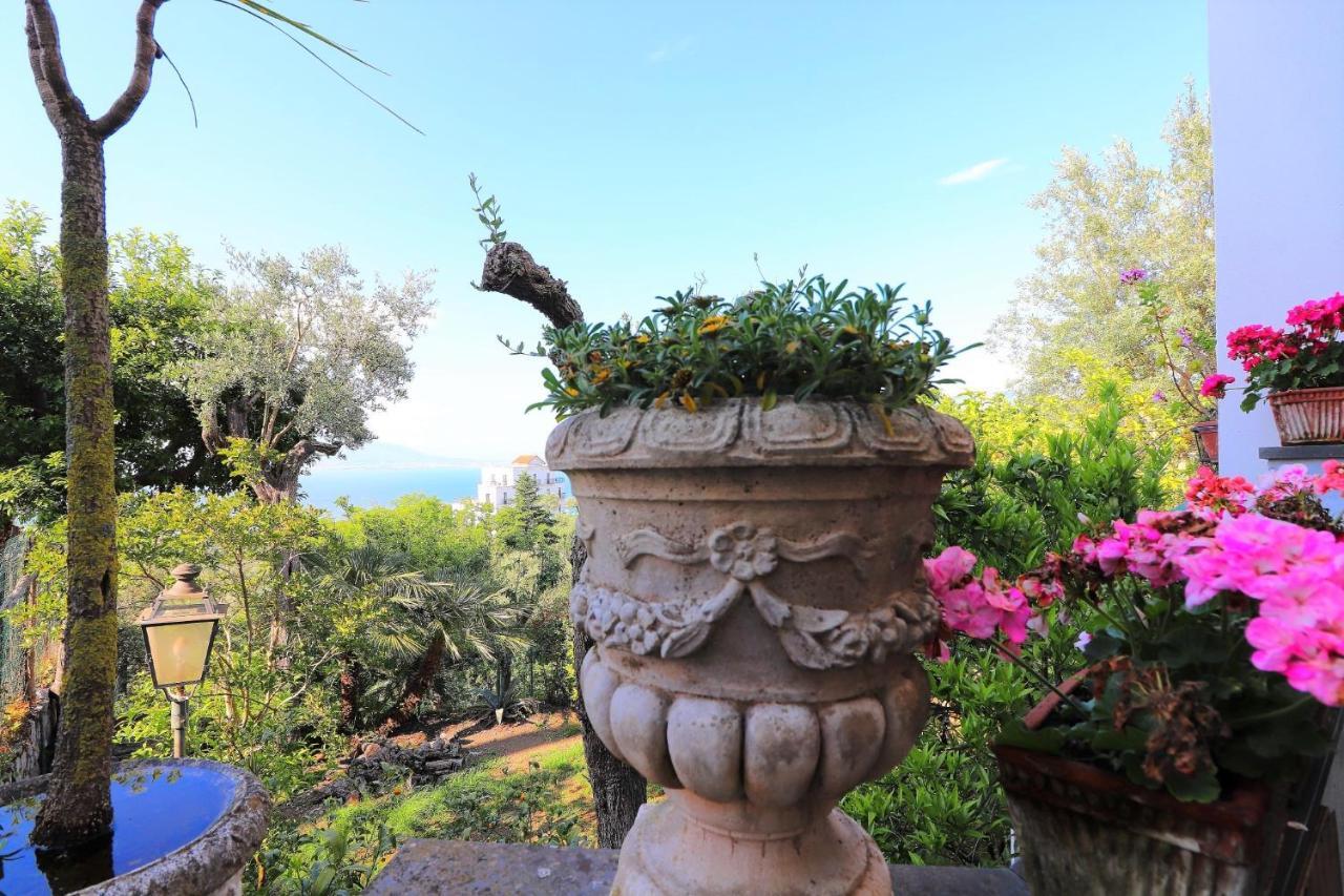 La Casetta Di Emma Sorrento Exterior foto